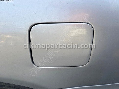 Nissan Primera Depo Kapağı çıkma parça