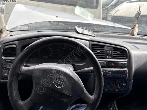 Nissan Primera Göğüs çıkma parça - SARI MEHMET OTO YEDEK PARÇA Konya