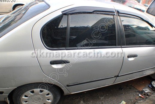Nissan Primera Sağ Arka Kapı çıkma parça