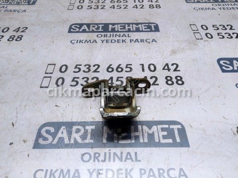 Nissan Primera Kapı Menteşesi çıkma parça