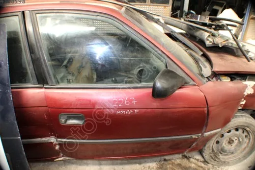 Opel Astra Sağ Ön Kapı çıkma parça - SARI MEHMET OTO YEDEK PARÇA Konya