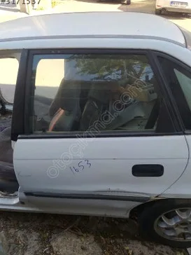 Opel Astra Sol Arka Kapı çıkma parça - SARI MEHMET OTO YEDEK PARÇA Konya