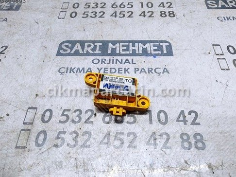 Opel Astra Darbe Sensörü çıkma parça