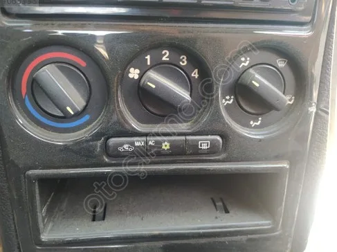 Opel Astra Klima Kontrol Paneli çıkma parça - SARI MEHMET OTO YEDEK PARÇA Konya