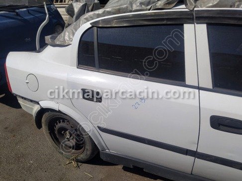 Opel Astra Sağ Arka Kapı çıkma parça