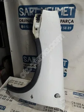 Opel Corsa Sol Ön Çamurluk çıkma parça - SARI MEHMET OTO YEDEK PARÇA Konya