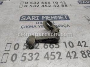 ÇIKMA OPEL CORSA C RADYATÖR SOL ÜST BAĞLANTI AYAĞI 13118034 – Konya Çıkma Parça OEM 13118034