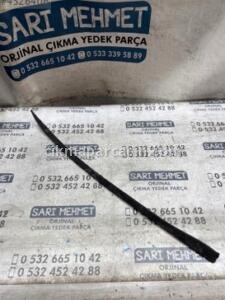 ÇIKMA OPEL CORSA C SOL ÖN CAM KENAR PLASTİĞİ 013106281 – Konya Çıkma Parça