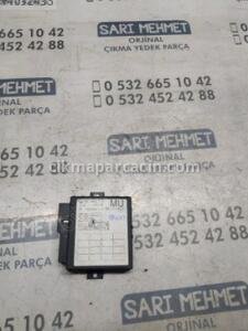 ÇIKMA OPEL VECTRA B MERKEZİ KİLİT BEYNİ 90464713 – Konya Çıkma Parça