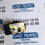 Opel Vectra Kapı Kilidi çıkma parça - SARI MEHMET OTO YEDEK PARÇA Konya