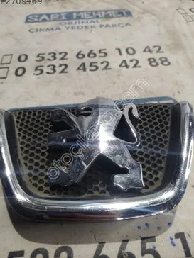 Peugeot 206 Kaput Arması çıkma parça - SARI MEHMET OTO YEDEK PARÇA Konya