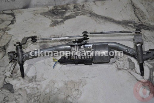 Peugeot 207 Silecek Motoru çıkma parça