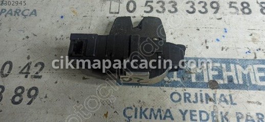 Peugeot 207 Bagaj Kilidi çıkma parça