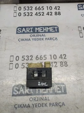 Peugeot 308 Far (Sol) çıkma parça - SARI MEHMET OTO YEDEK PARÇA Konya