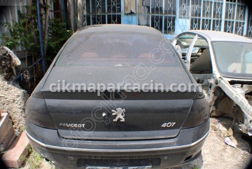 Peugeot 407 Bagaj Kapağı çıkma parça