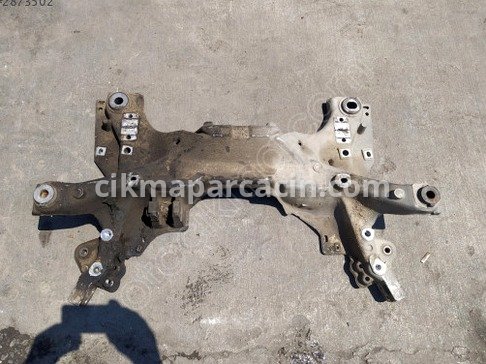 Peugeot 407 Travers çıkma parça