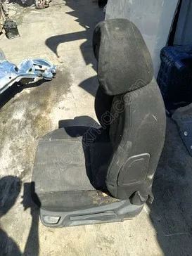 Peugeot 407 Şoför Koltuğu çıkma parça - SARI MEHMET OTO YEDEK PARÇA Konya