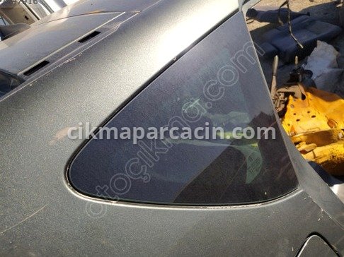 Peugeot 407 Kelebek Camı çıkma parça
