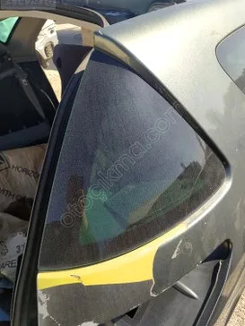 Peugeot 407 Kelebek Camı çıkma parça - SARI MEHMET OTO YEDEK PARÇA Konya