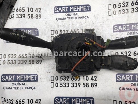 Peugeot 407 Sinyal Kolu çıkma parça