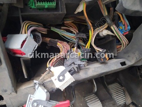 Peugeot Partner Elektrik Tesisatı çıkma parça