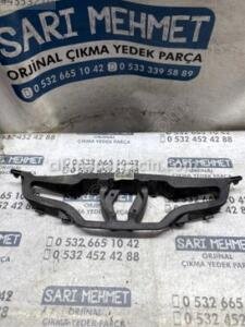 ÇIKMA RENAULT CLİO 4 ÖN PANJUR ALT BAKALİTİ – Konya Çıkma Parça