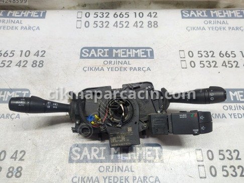 Renault Clio Silecek Kolu çıkma parça