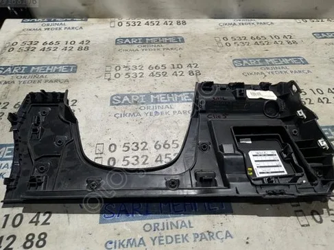 Renault Clio İç Trim çıkma parça - SARI MEHMET OTO YEDEK PARÇA Konya