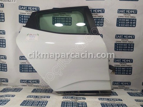 Renault Clio Sağ Arka Kapı çıkma parça
