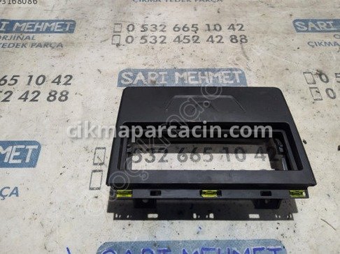 Renault Clio Teyp Çerçevesi çıkma parça