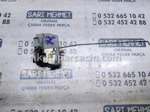 Renault Clio Kapı Kilidi çıkma parça