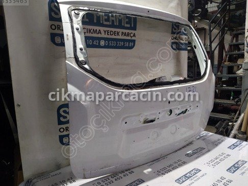 Renault Duster Bagaj Kapağı çıkma parça