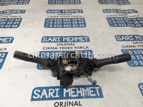 Renault Fluence Sinyal Kolu çıkma parça