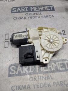 ÇIKMA RENAULT FLUENCE MEGANE 3 SAĞ ARKA CAM MOTORU 827306548R – Konya Çıkma Parça