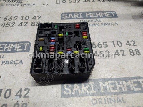 Renault Megane Sigorta Kutusu çıkma parça