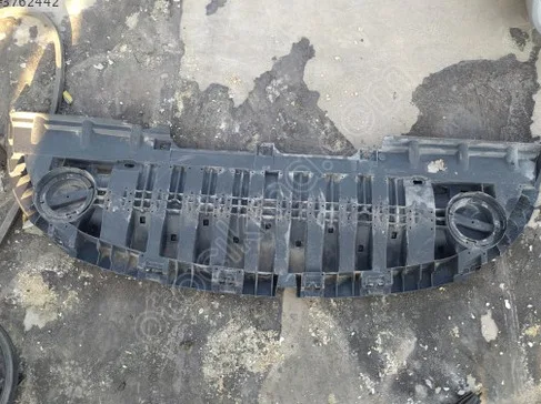 Renault Fluence Ön Tampon çıkma parça - SARI MEHMET OTO YEDEK PARÇA Konya