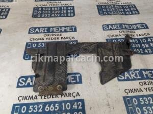 ÇIKMA RENAULT FLUENCE RADYATÖR DAVLUMBAZI SAĞ – Konya Çıkma Parça