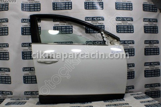 Renault Fluence Sağ Ön Kapı çıkma parça