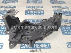 ÇIKMA RENAULT FLUENCE SOL FAR ALT BRAKETİ – Konya Çıkma Parça (2. Adet)
