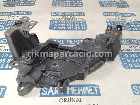 Renault Fluence Far Braketi çıkma parça