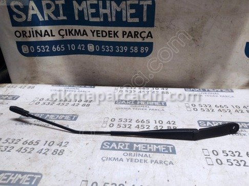 Renault Fluence Silecek Kolu çıkma parça