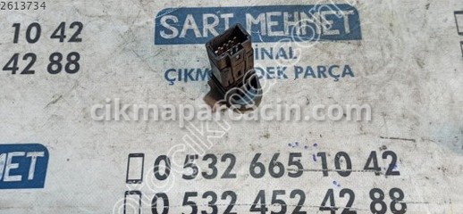 Renault Kangoo Flaşör Düğmesi çıkma parça