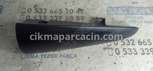 Renault Kangoo Far Braketi çıkma parça