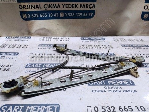 Renault Megane Cam Krikosu çıkma parça