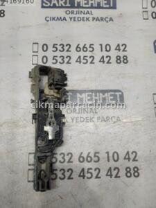 ÇIKMA RENAULT MEGANE 2 SAĞ ÖN DIŞ KAPI KOLU BRAKETİ – Konya Çıkma Parça