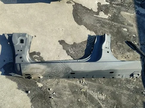 Renault Megane Marşpiyel Sacı çıkma parça - SARI MEHMET OTO YEDEK PARÇA Konya