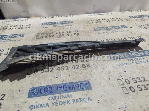 Seat Cordoba Ön Cam Izgarası çıkma parça