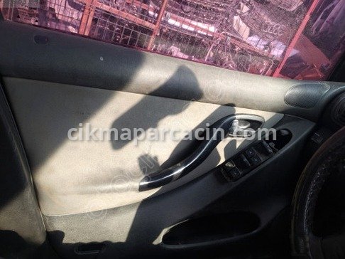 Seat Toledo Kapı Döşemesi çıkma parça