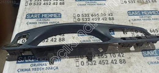 Skoda Fabia Gösterge Çerçevesi çıkma parça - SARI MEHMET OTO YEDEK PARÇA Konya