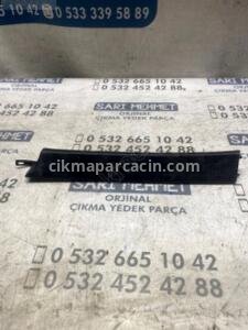 ÇIKMA SKODA FELİCİA SOL FAR ALT BRAKETİ 98-01 – Konya Çıkma Parça
